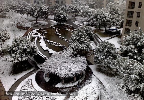 小區(qū)雪景