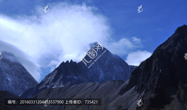 雪山