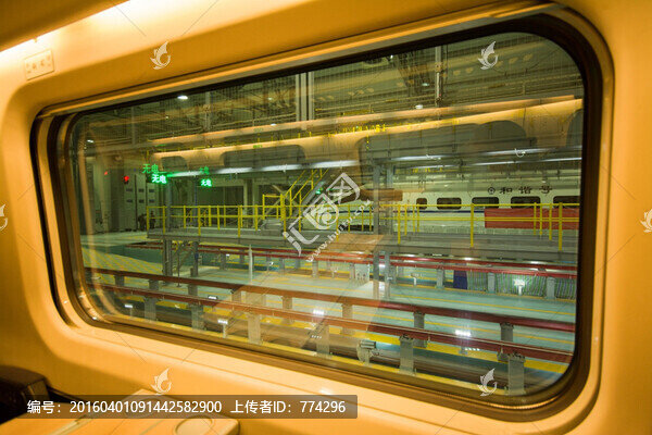 高鐵車窗內(nèi)景