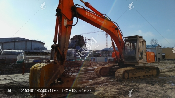 挖掘機(jī)