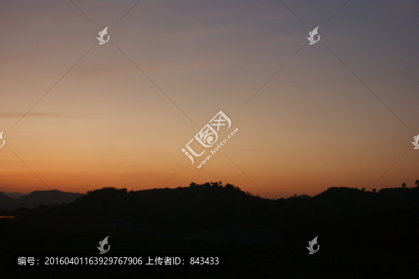 晚霞