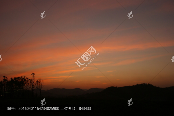 晚霞