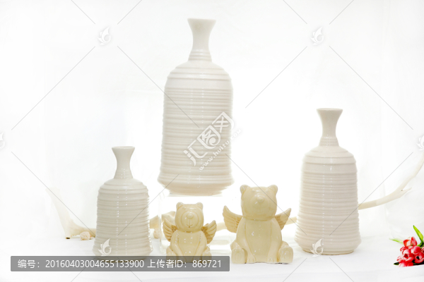 花瓶與小熊