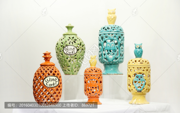 縷空花瓶