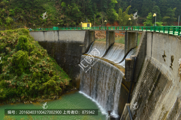 水庫(kù)