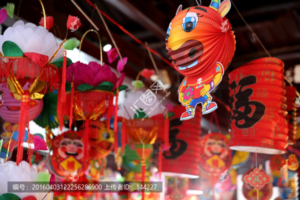 傳統(tǒng)花燈