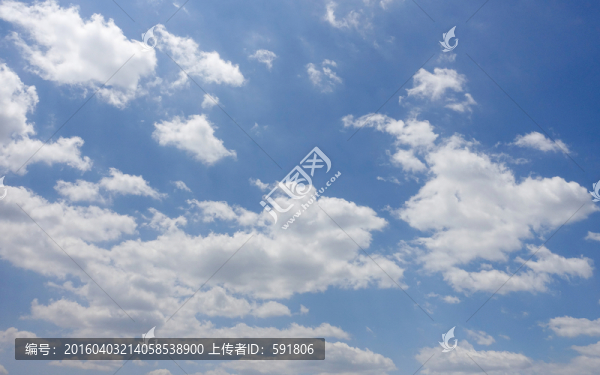 藍(lán)天白云