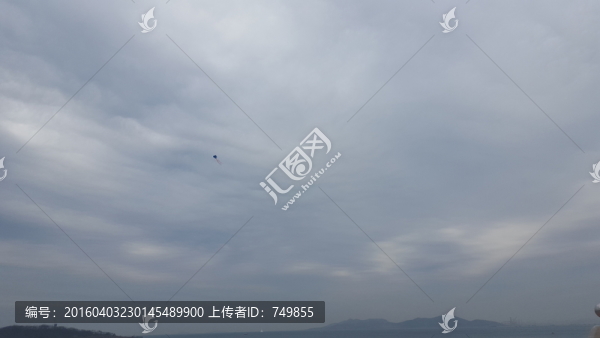 天空