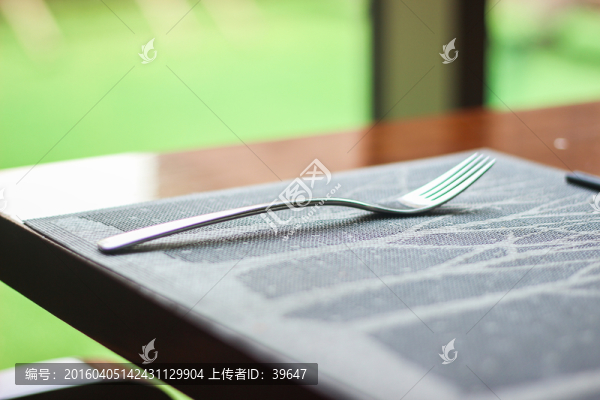 叉子
