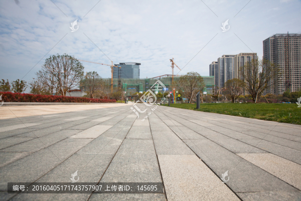 石板路面