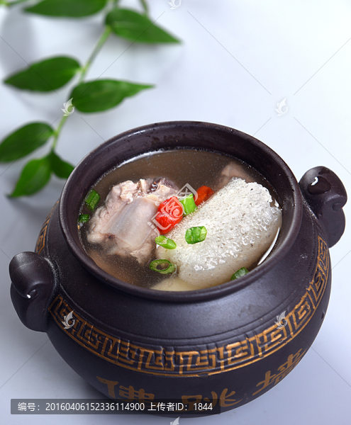 菌王煲排骨