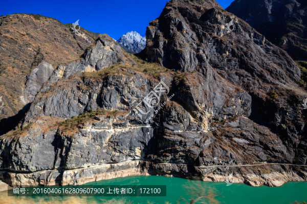 云南香格里拉虎跳峽