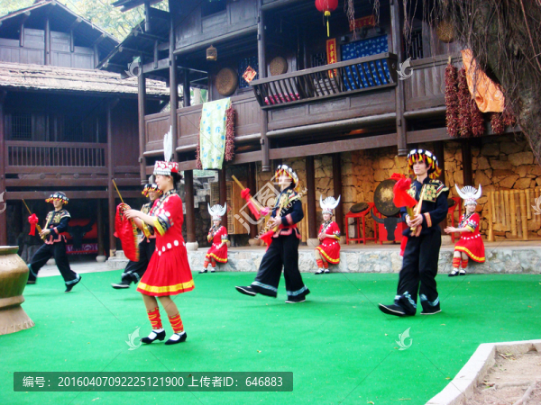 歌舞升平,演出,少數(shù)民族