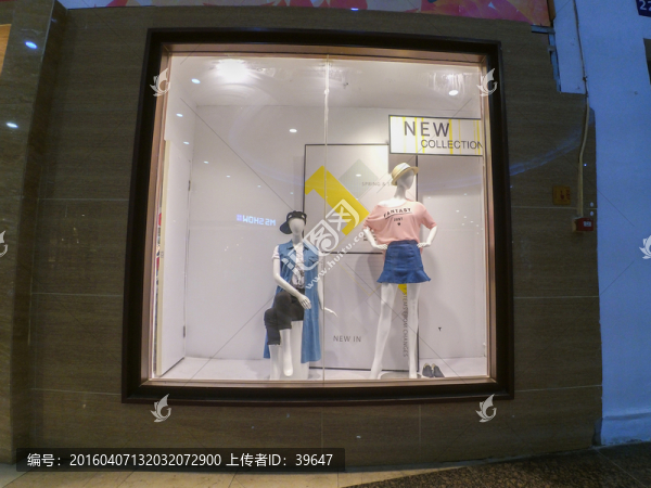 服裝櫥窗