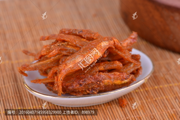 麻辣小魚