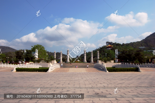南山廣場