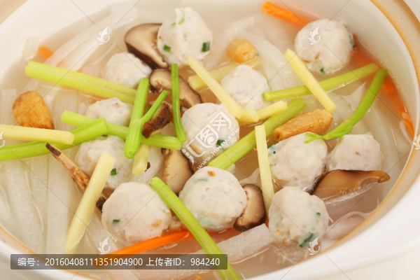 魚丸蘿卜湯