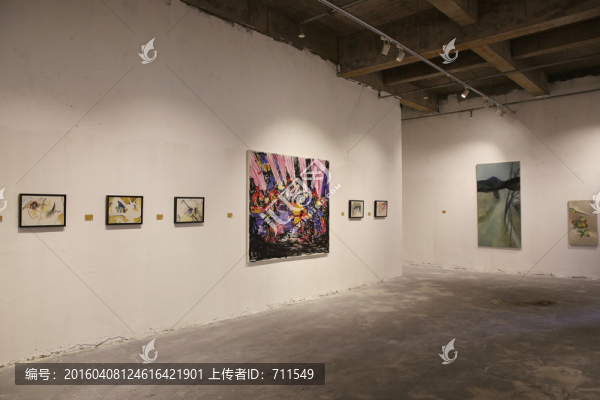 畫(huà)作展廳,展覽室
