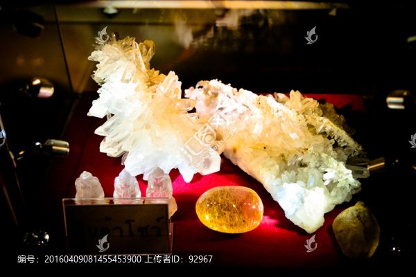 水晶礦石