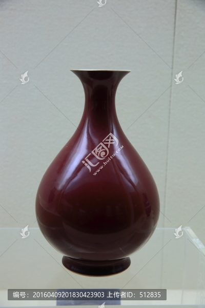 祭紅玉壺春瓶