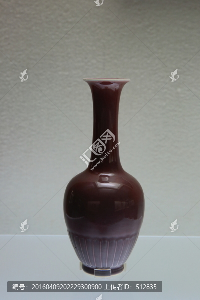 豇豆紅菊瓣瓶