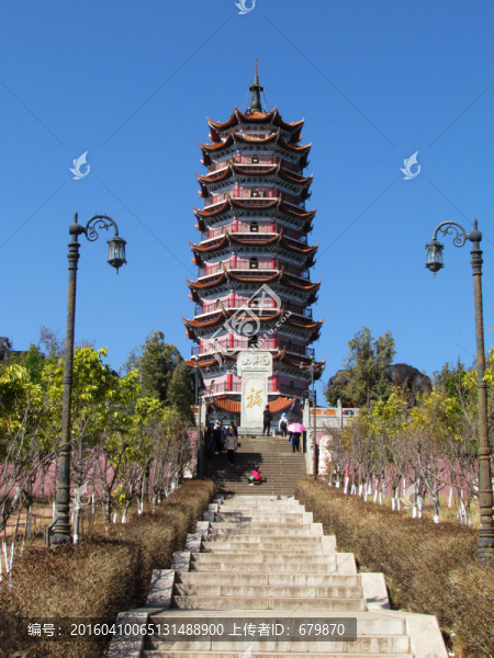 云南楚雄福塔