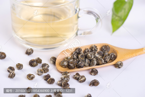 高清龍珠茶葉展示攝影照片