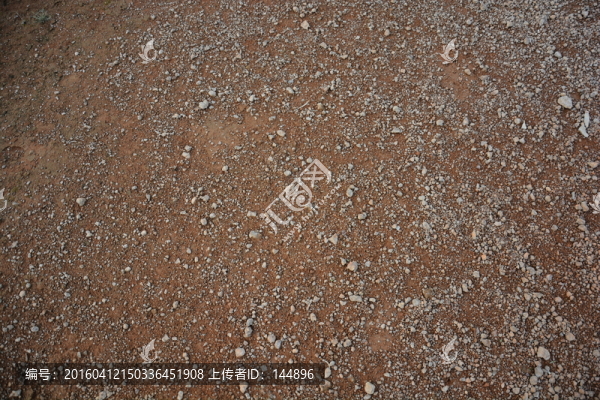 泥石路面
