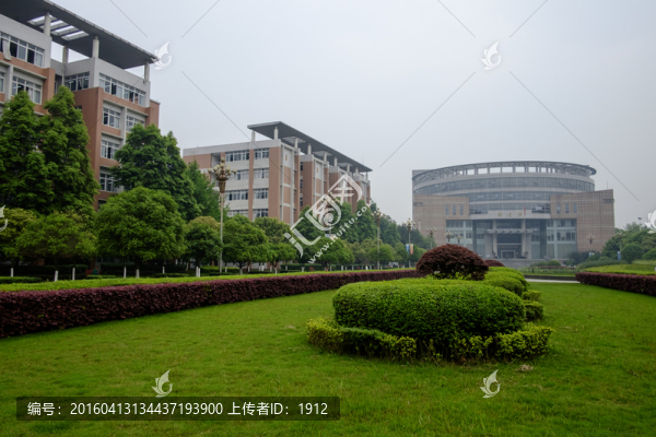 校園
