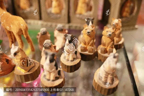 木雕藝術(shù)品