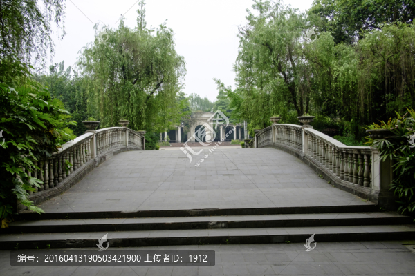 高校校園