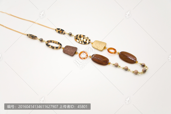 項(xiàng)鏈?zhǔn)罪? title=