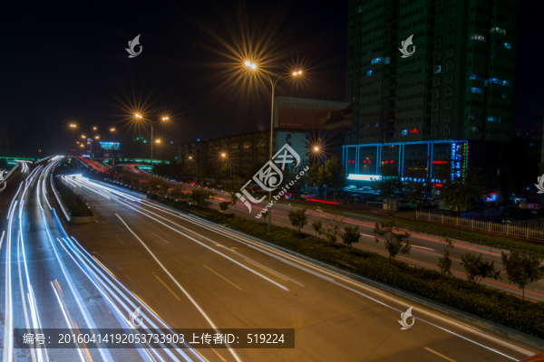 公路夜景