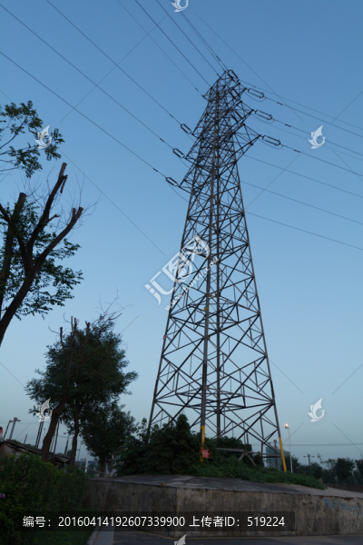電塔