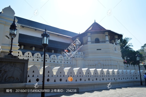 佛牙寺