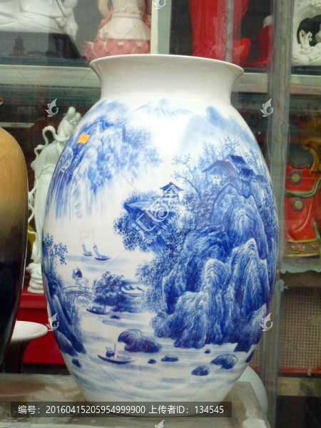 瓷器花瓶