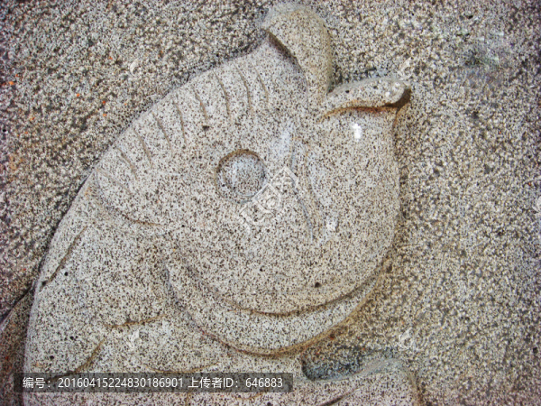 魚(yú)石雕