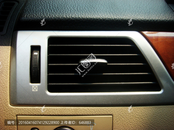 汽車空調(diào)口