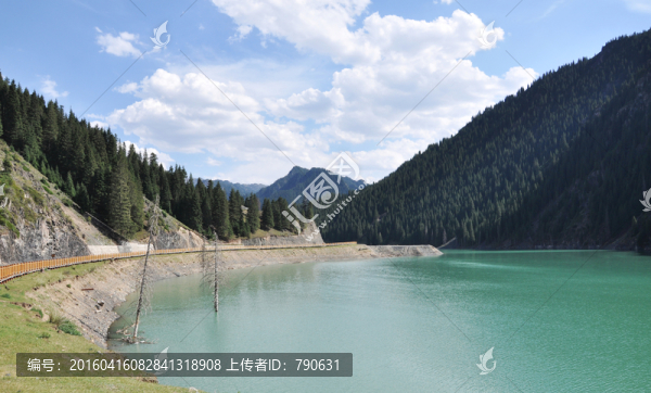 照壁山水庫(kù)