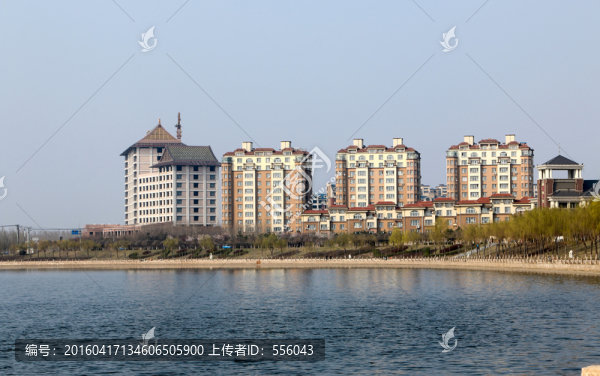 湖畔住宅