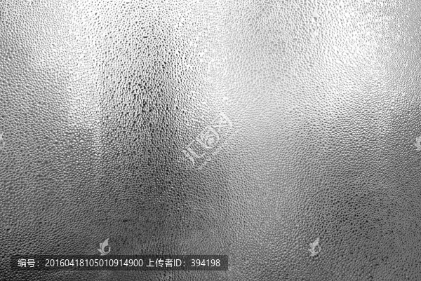 雨中城市