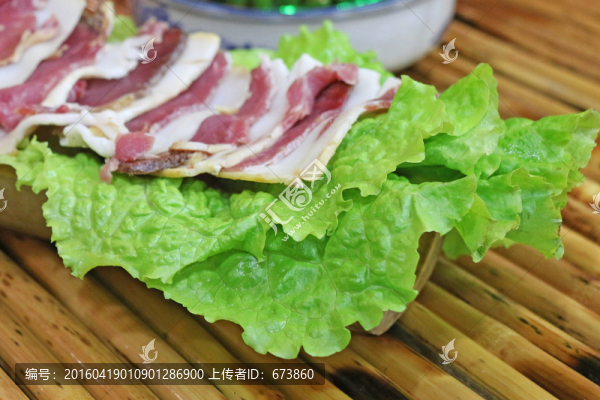 鄧諾火腿