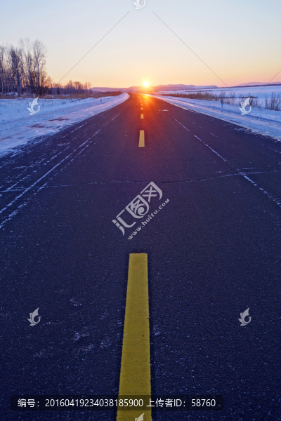 雪原公路