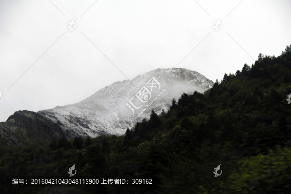 川藏雪山