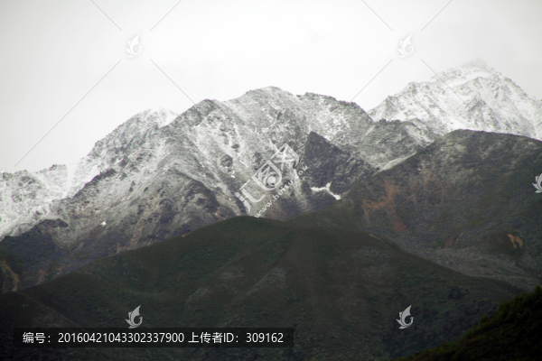 雪山
