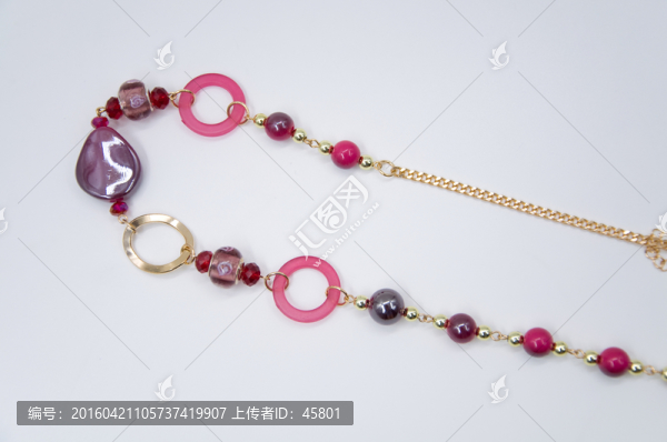 項(xiàng)鏈?zhǔn)罪? title=