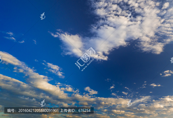 白云藍天