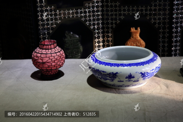 青花筆洗