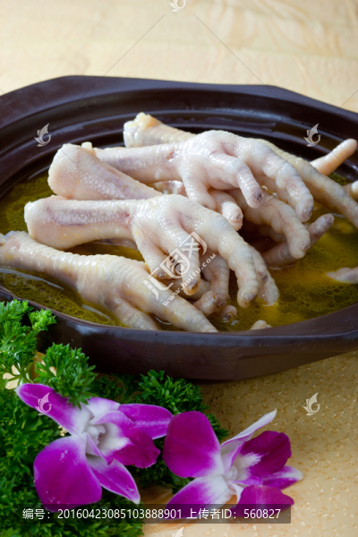 鳳爪煲湯