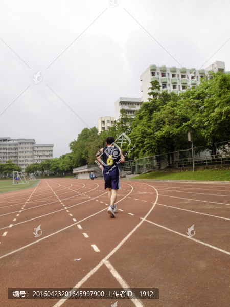 跑步
